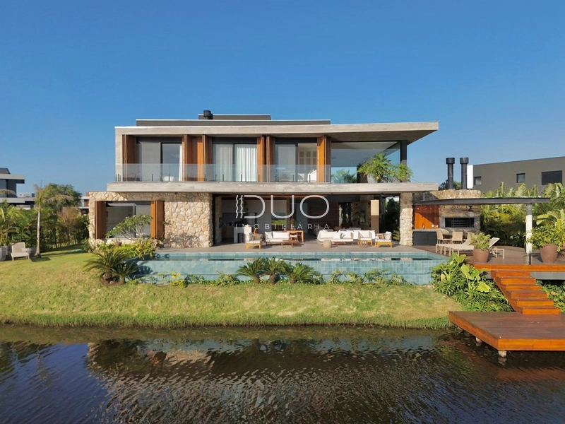 CASA COM 5 DORMITÓRIOS NO CONDOÍNIO SENSE: 29ª foto da galeria de imagens do imóvel