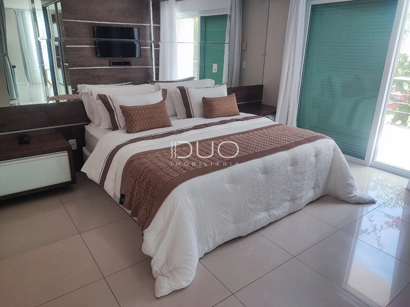 CASA COM 5 DORMITÓRIOS NO CONDOMÍNIO BOSQUES: 34ª foto da galeria de imagens do imóvel