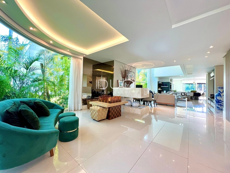 CASA COM 5 DORMITÓRIOS NO CONDOMÍNIO BOSQUES: 7ª foto da galeria de imagens do imóvel