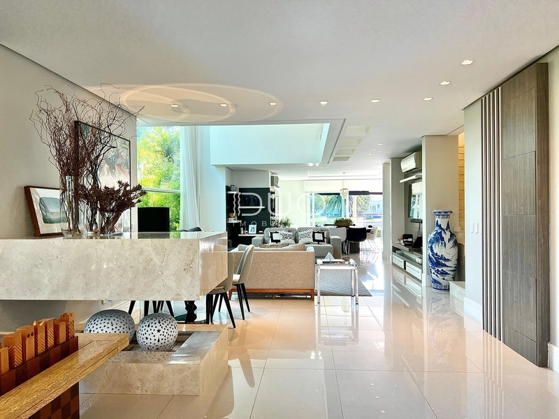 CASA COM 5 DORMITÓRIOS NO CONDOMÍNIO BOSQUES: 10ª foto da galeria de imagens do imóvel