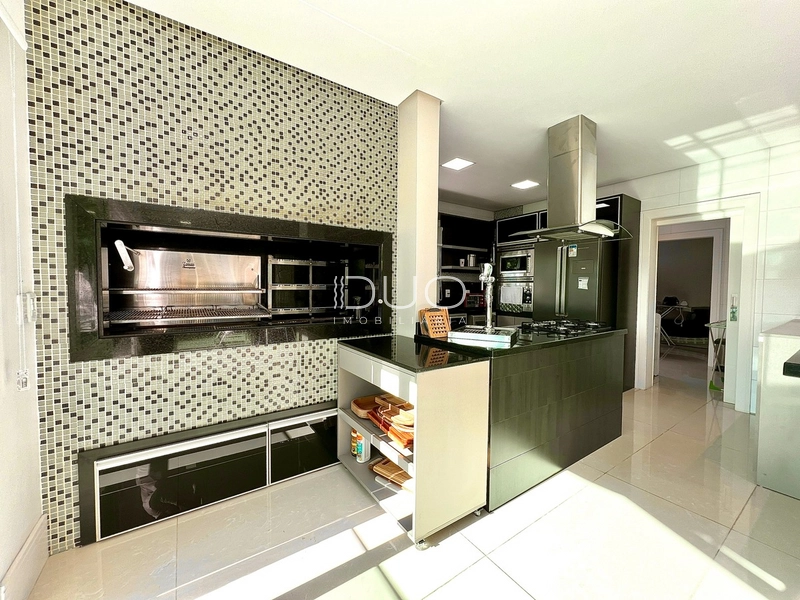 CASA COM 5 DORMITÓRIOS NO CONDOMÍNIO BOSQUES: 13ª foto da galeria de imagens do imóvel