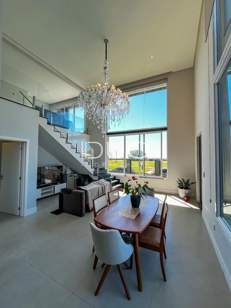 CASA NO ARPOADOR, EM XANGRI-LÁ: 10ª foto da galeria de imagens do imóvel