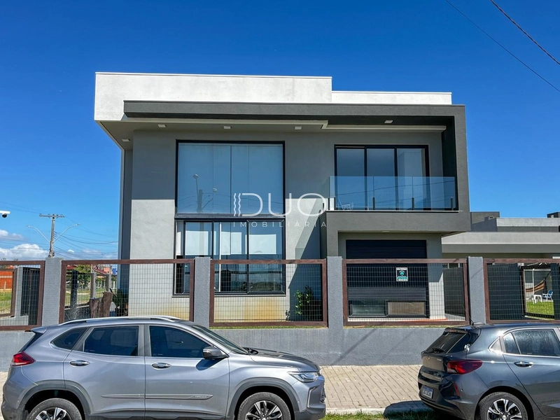 CASA NO ARPOADOR, EM XANGRI-LÁ: 6ª foto da galeria de imagens do imóvel