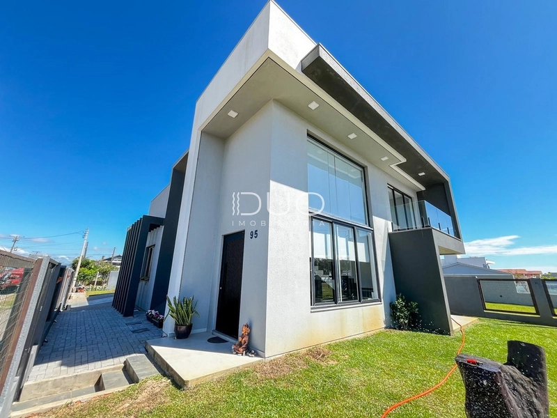 CASA NO ARPOADOR, EM XANGRI-LÁ: 7ª foto da galeria de imagens do imóvel