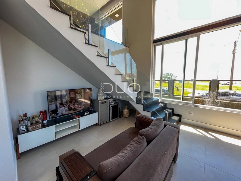 CASA NO ARPOADOR, EM XANGRI-LÁ: 8ª foto da galeria de imagens do imóvel