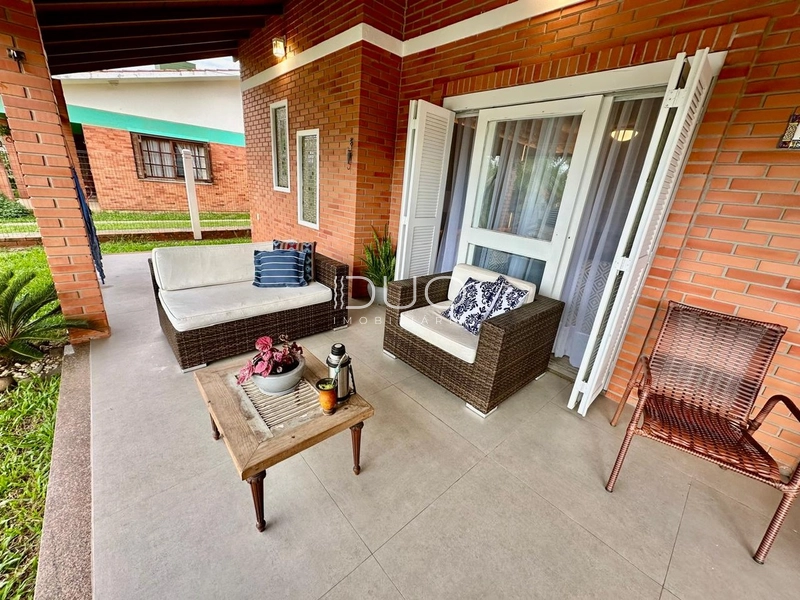 CASA COM 3 DORMITÓRIOS EM XANGRI-LÁ: 9ª foto da galeria de imagens do imóvel