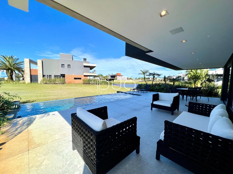 CASA COM 5 DORMITÓRIOS NO CONDOMÍNIO SENSE EM XANGRI-LÁ: 16ª foto da galeria de imagens do imóvel