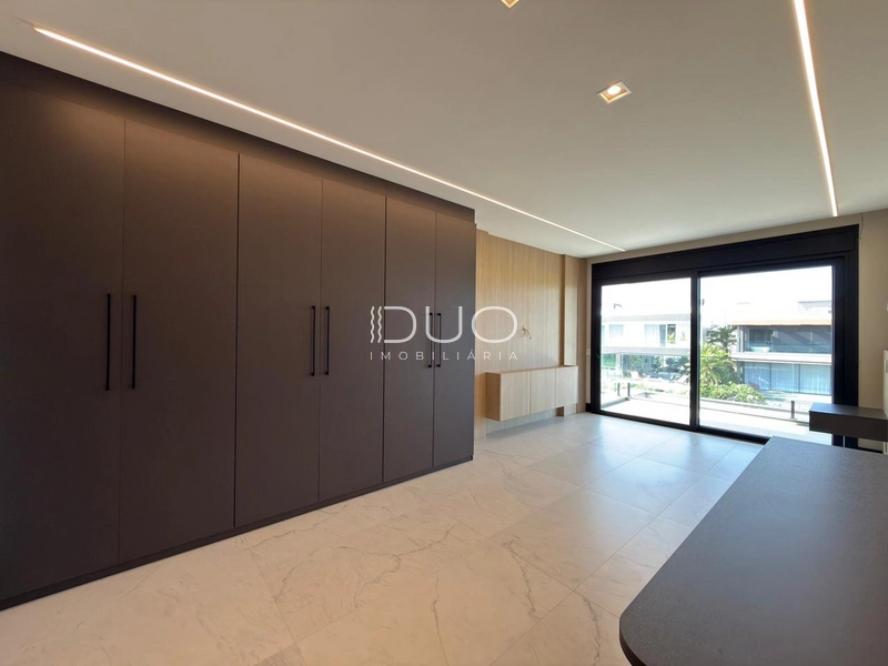 CASA COM 5 DORMITÓRIOS NO CONDOMÍNIO SENSE EM XANGRI-LÁ: 36ª foto da galeria de imagens do imóvel