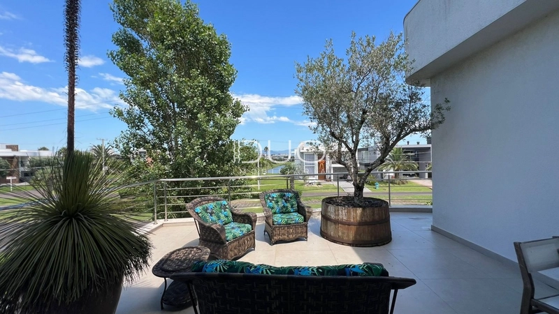 SOBRADO NO CONDOMÍNIO ENSEADA LAGOS EM XANGRI-LÁ: 42ª foto da galeria de imagens do imóvel