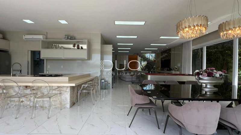 SOBRADO NO CONDOMÍNIO ENSEADA LAGOS EM XANGRI-LÁ: 15ª foto da galeria de imagens do imóvel