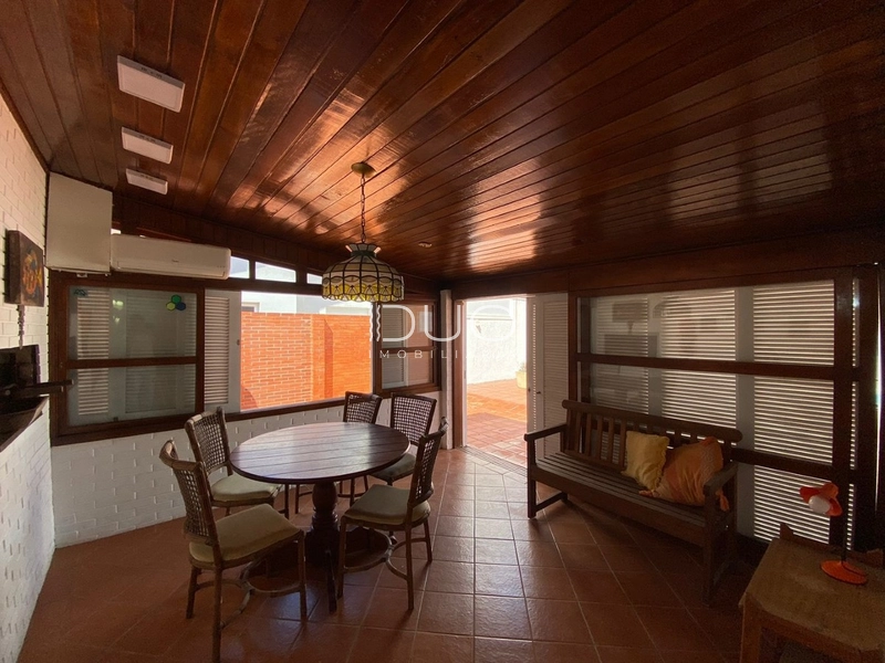 CASA COM 4 DORMITÓRIOS EM XANGRI-LÁ: 9ª foto da galeria de imagens do imóvel