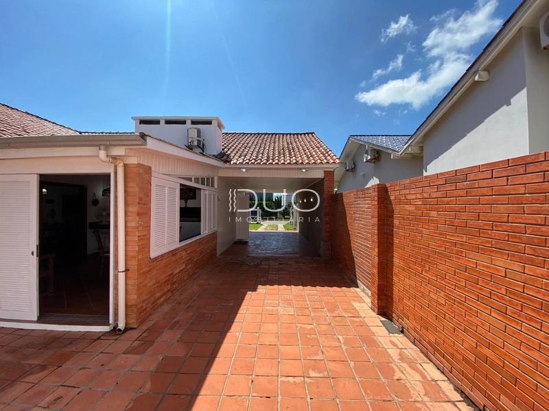 CASA COM 4 DORMITÓRIOS EM XANGRI-LÁ: 13ª foto da galeria de imagens do imóvel