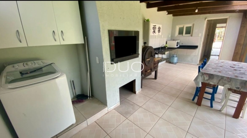 CASA COM 3 DORMITÓRIOS EM XANGRI-LÁ: 16ª foto da galeria de imagens do imóvel