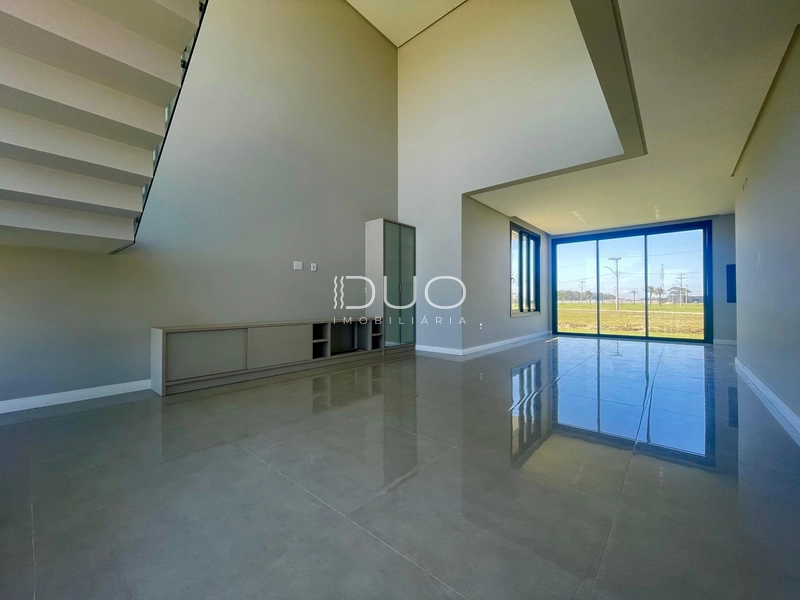 CASA COM 4 DORMITÓRIOS NO CONDOMÍNIO ALLURE EM XANGRI-LÁ: 2ª foto da galeria de imagens do imóvel