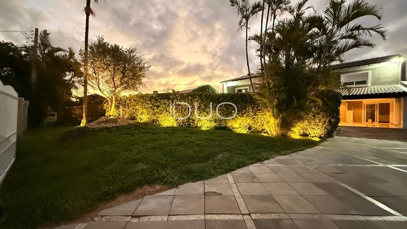 CASA COM 4 DORMITÓRIOS EM XANGRI-LÁ: 2ª foto da galeria de imagens do imóvel