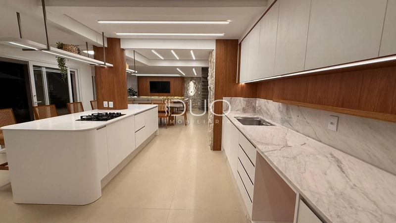 CASA COM 4 DORMITÓRIOS EM XANGRI-LÁ: 15ª foto da galeria de imagens do imóvel