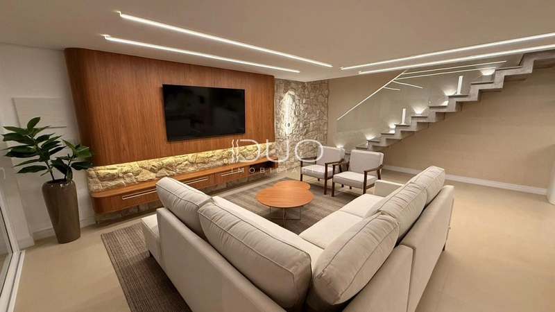 CASA COM 4 DORMITÓRIOS EM XANGRI-LÁ: 6ª foto da galeria de imagens do imóvel