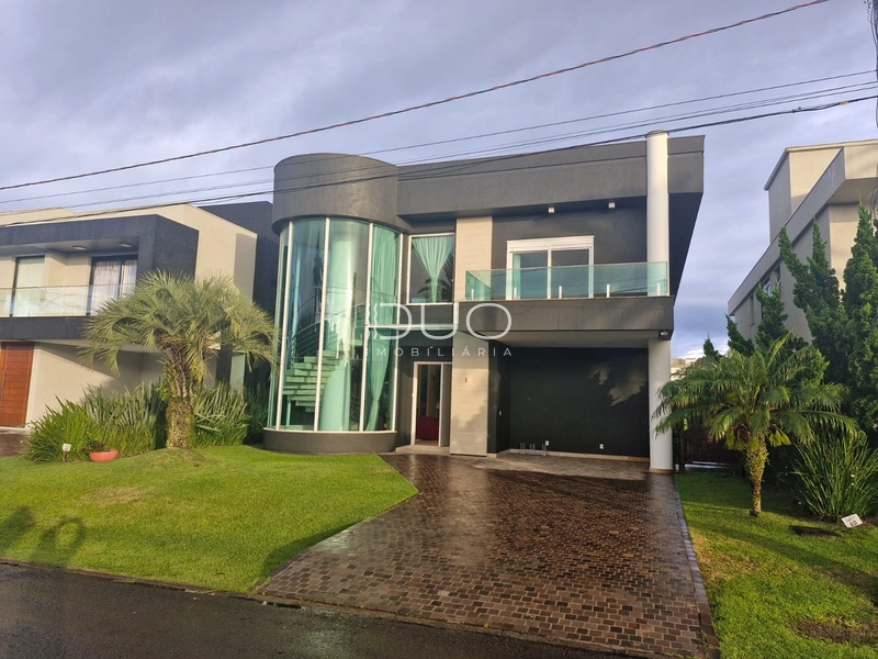 CASA COM 5 DORMITÓRIOS NO CONDOÍNIO ENSEADA LAGOS