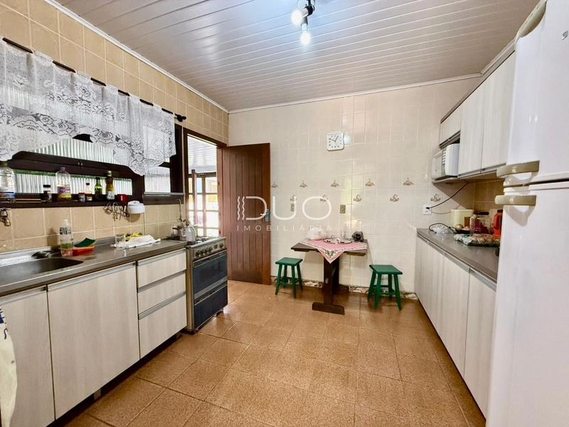 CASA EM  MARIÁPOLIS: 9ª foto da galeria de imagens do imóvel