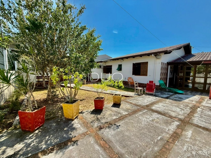 CASA EM  MARIÁPOLIS: 14ª foto da galeria de imagens do imóvel