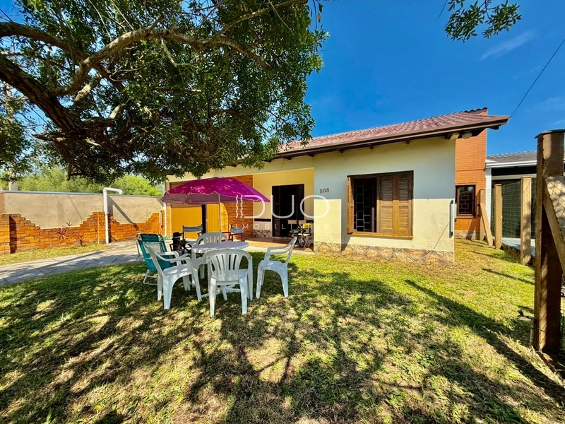 CASA EM  MARIÁPOLIS: 2ª foto da galeria de imagens do imóvel