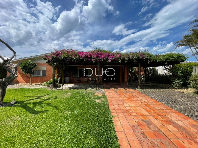 CASA EM ATLÂNTIDA, XANGRI-LÁ: 2ª foto da galeria de imagens do imóvel