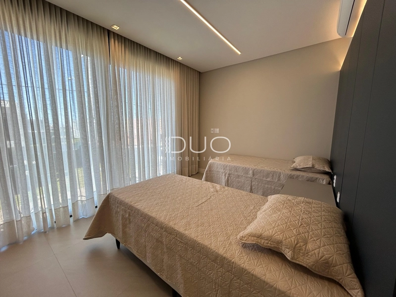 CASA COM 4 DORMITÓRIOS NO CONDOMÍNIO ZEN: 26ª foto da galeria de imagens do imóvel