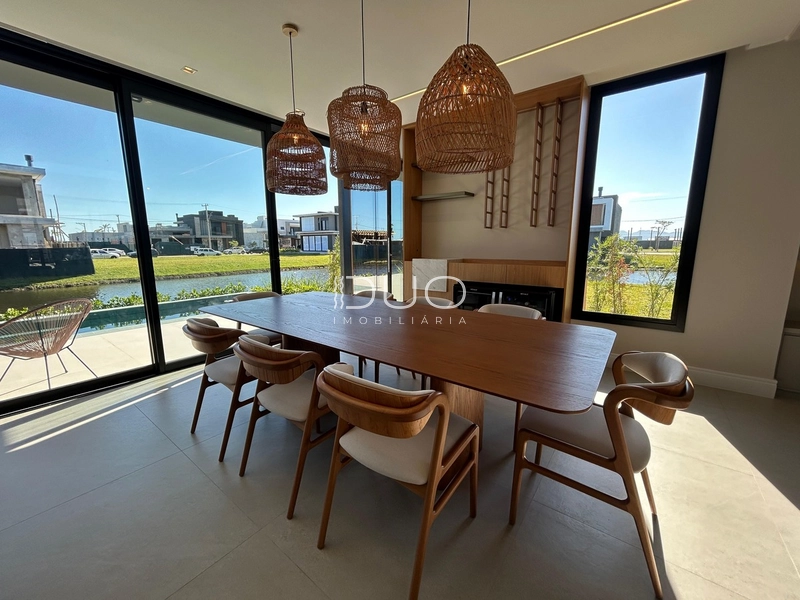 CASA COM 4 DORMITÓRIOS NO CONDOMÍNIO ZEN: 11ª foto da galeria de imagens do imóvel