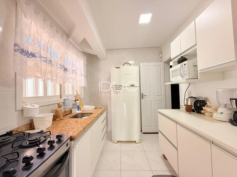 CASA COM 3 DORMITÓRIOS EM XANGRI-LÁ: 4ª foto da galeria de imagens do imóvel