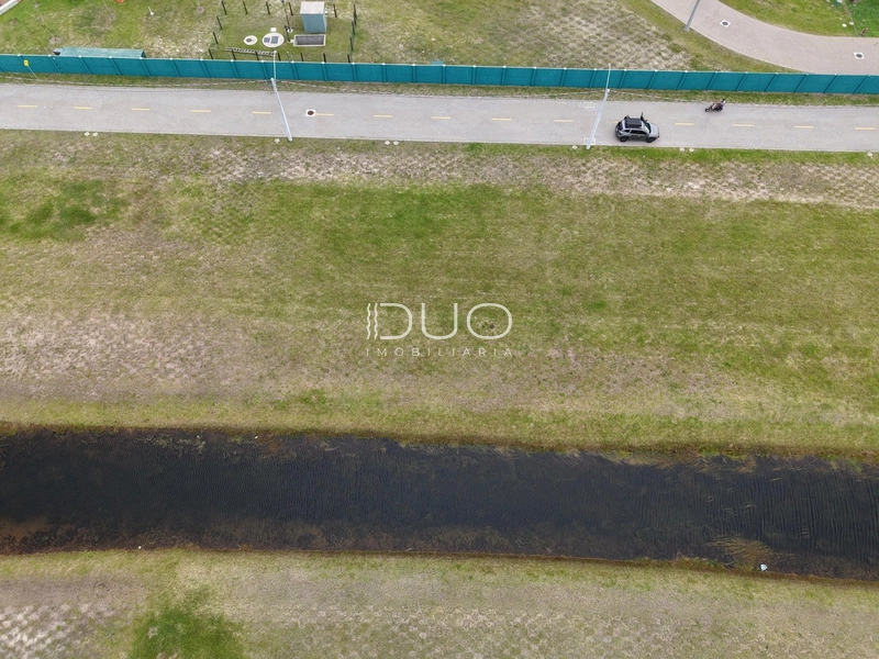 TERRENO NO CONDOMÍNIO WAVE EM XANGRI-LÁ: 4ª foto da galeria de imagens do imóvel