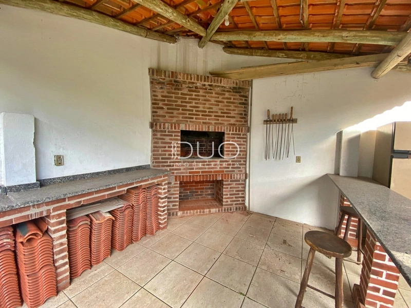 CASA COM 4 DORMITÓRIOS EM XANGRI-LA: 9ª foto da galeria de imagens do imóvel