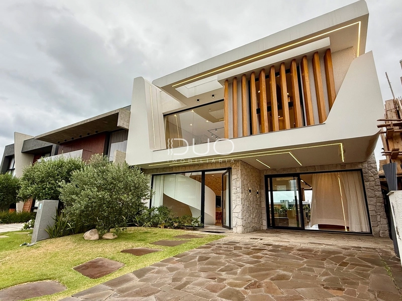 CASA NO CONDOMÍNIO BLUE EM XANGRI-LÁ: 2ª foto da galeria de imagens do imóvel