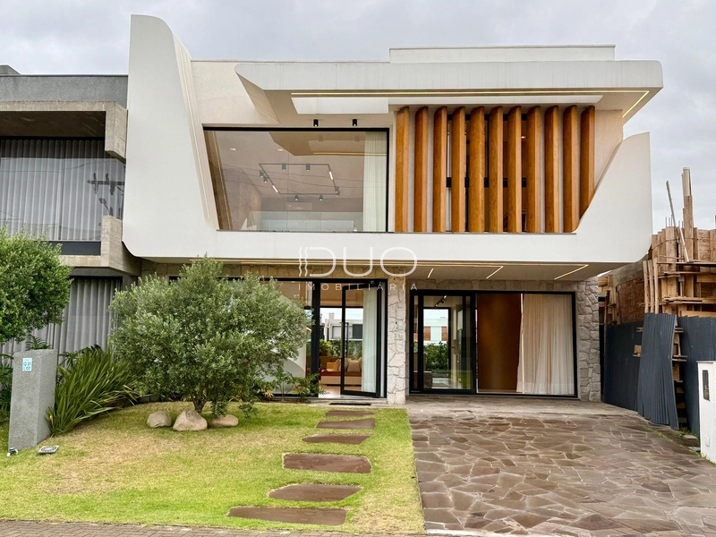 CASA NO CONDOMÍNIO BLUE EM XANGRI-LÁ: 1ª foto da galeria de imagens do imóvel