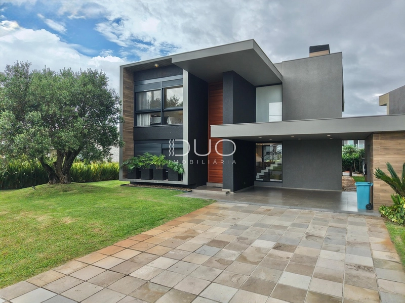 CASA 5 SUÍTES EM CONDOMÍNIO XANGRI-LÁ