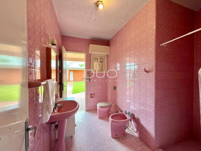 CASA COM 03 DORMITÓRIOS EM DOIS TERRENOS EM ATLANTIDA - XANGRIL-A: 24ª foto da galeria de imagens do imóvel