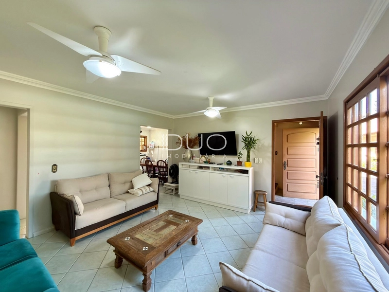 CASA COM 03 DORMITÓRIOS EM DOIS TERRENOS EM ATLANTIDA - XANGRIL-A: 4ª foto da galeria de imagens do imóvel
