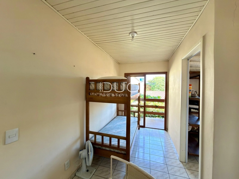 CASA COM 03 DORMITÓRIOS EM DOIS TERRENOS EM ATLANTIDA - XANGRIL-A: 24ª foto da galeria de imagens do imóvel