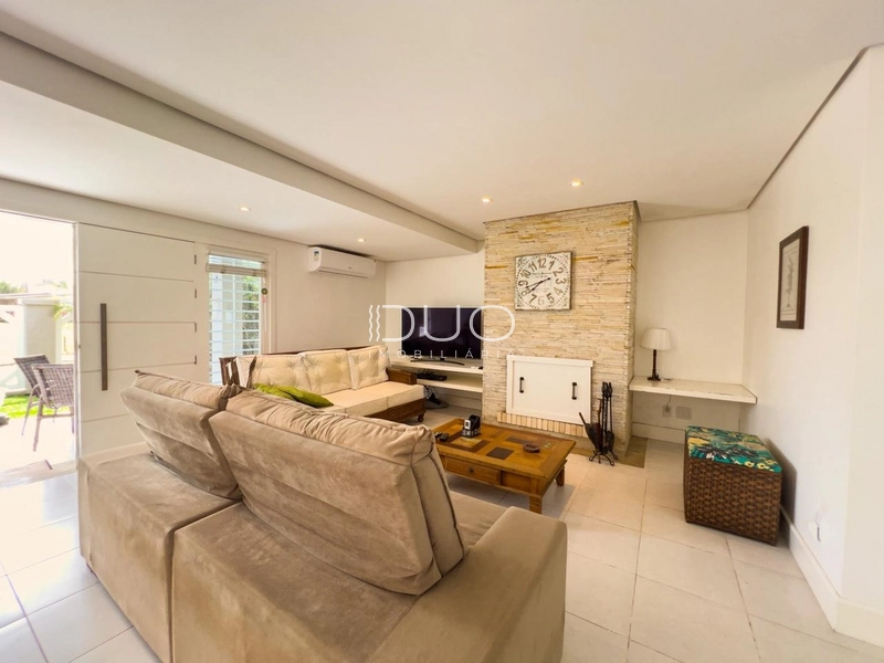 CASA COM 4 DORMITÓRIOS EM XANGRI-LÁ: 14ª foto da galeria de imagens do imóvel