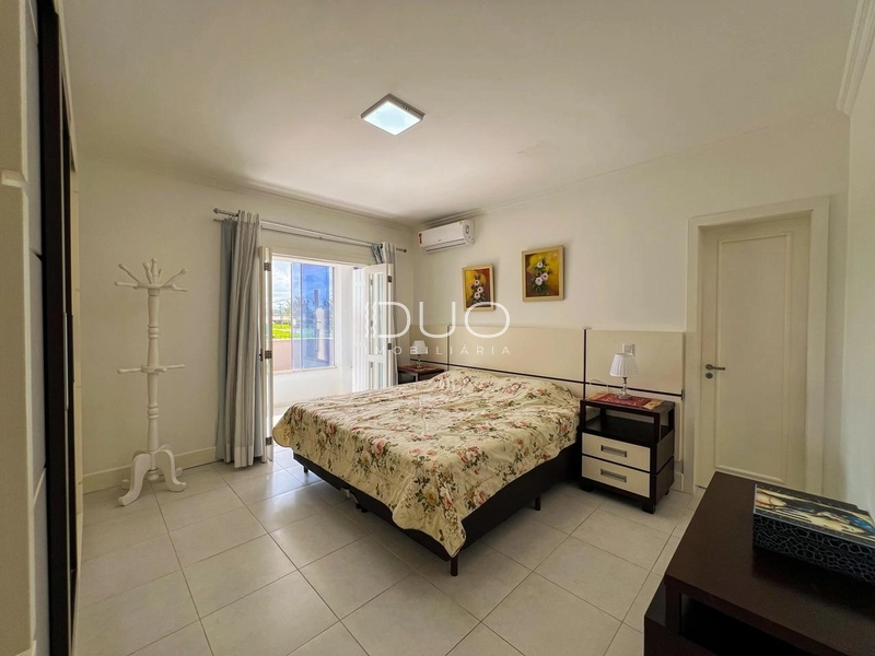 CASA COM 4 DORMITÓRIOS EM XANGRI-LÁ: 13ª foto da galeria de imagens do imóvel