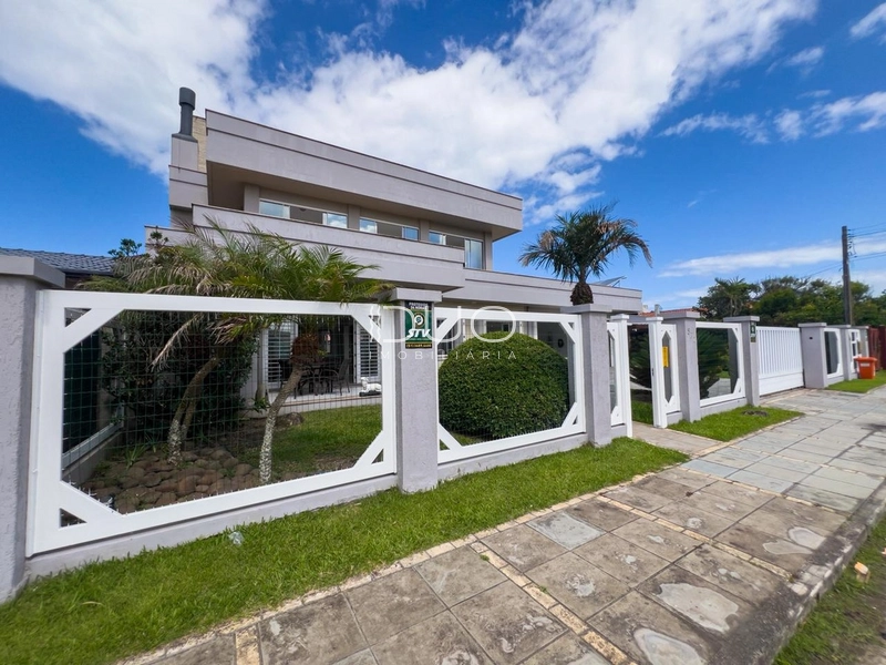 CASA COM 4 DORMITÓRIOS EM XANGRI-LÁ: 58ª foto da galeria de imagens do imóvel