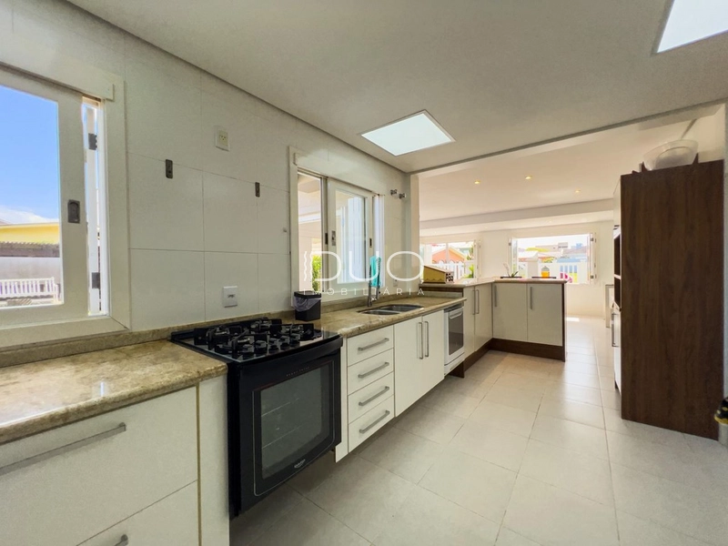 CASA COM 4 DORMITÓRIOS EM XANGRI-LÁ: 26ª foto da galeria de imagens do imóvel