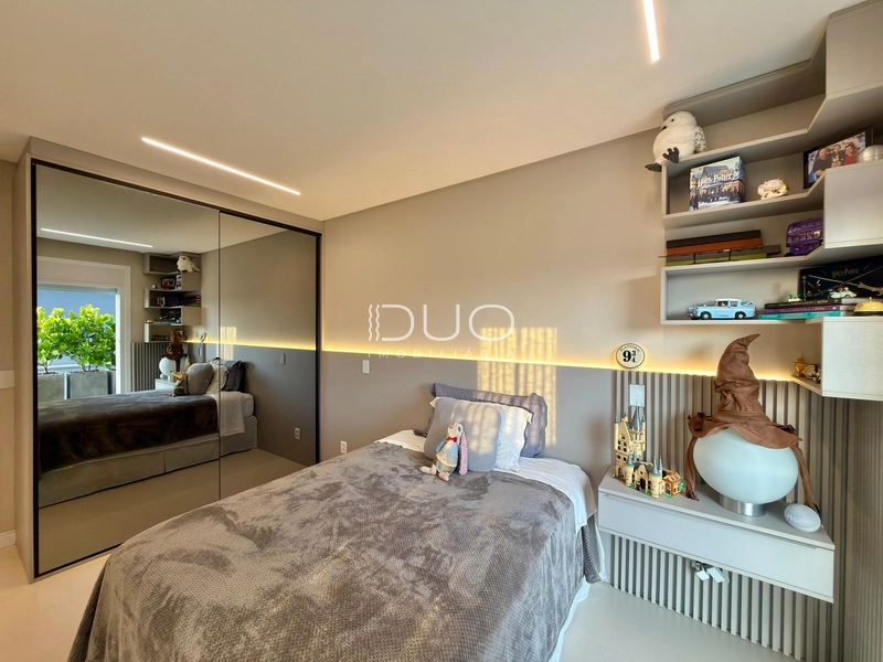 SOBRADO NO CONDOMÍNIO MALIBU EM XANGRI-LÁ: 33ª foto da galeria de imagens do imóvel