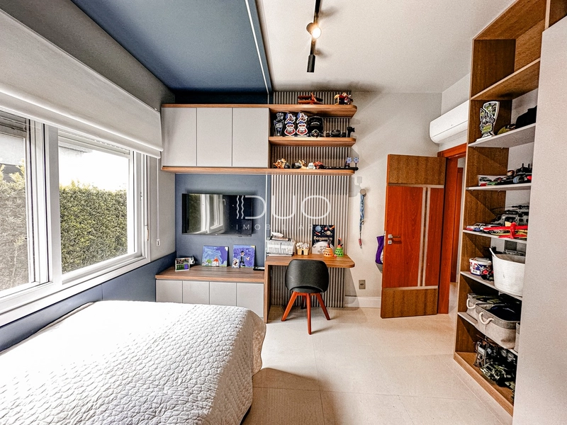 CASA NO CONDOMÍNIO QUINTAS DO LAGO EM XANGRI-LÁ: 24ª foto da galeria de imagens do imóvel