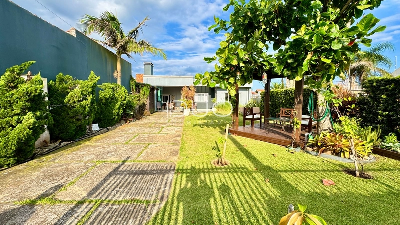 CASA EM XANGRI-LA COM 3 DORMITÓRIOS: 1ª foto da galeria de imagens do imóvel