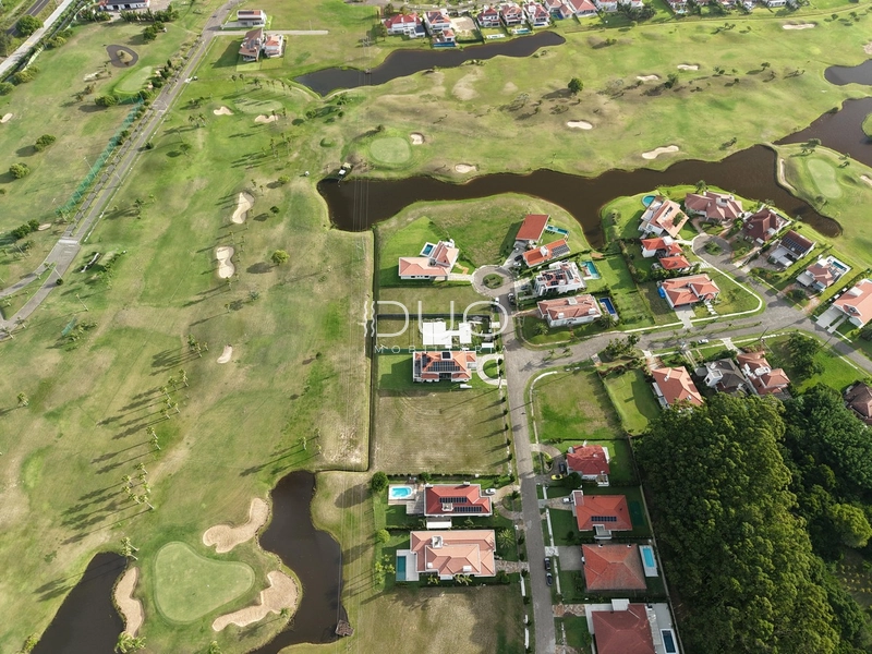 TERRENO NO CONDOMÍNIO GREEN VILAGGE: 5ª foto da galeria de imagens do imóvel