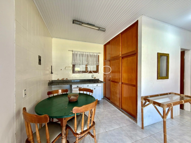 CASA EM XANGRI-LÁ: 7ª foto da galeria de imagens do imóvel