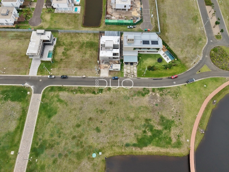 TERRENO NO CONDOMÍNIO LÓTUS EM XANGRI-LÁ: 8ª foto da galeria de imagens do imóvel