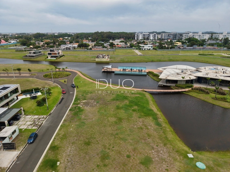 TERRENO NO CONDOMÍNIO LÓTUS EM XANGRI-LÁ: 4ª foto da galeria de imagens do imóvel