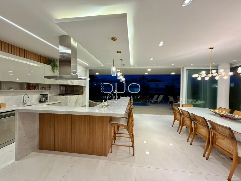 SOBRADO NO CONDOMÍNIO ENSEADA LAGOS EM XANGRI-LÁ: 11ª foto da galeria de imagens do imóvel