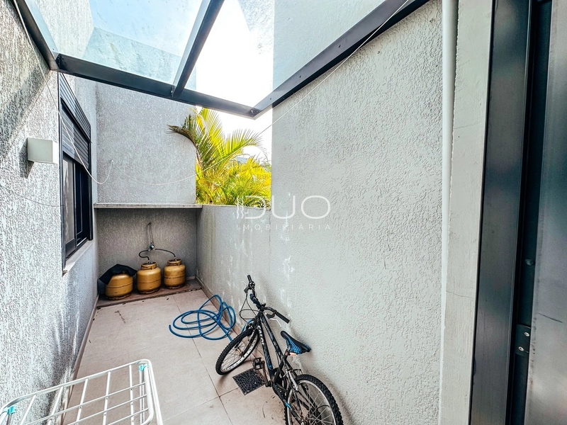 CASA COM 04 DORMITÓRIOS NO CONDOMÍNIO BLUE: 23ª foto da galeria de imagens do imóvel